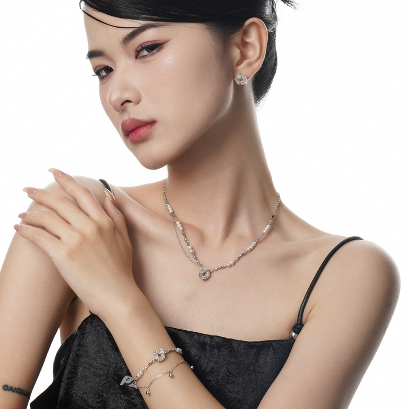 F.i.n.s-中国風のスターリングシルバー翡翠ブレスレット - Lobster Clasp Silver のレビューと価格